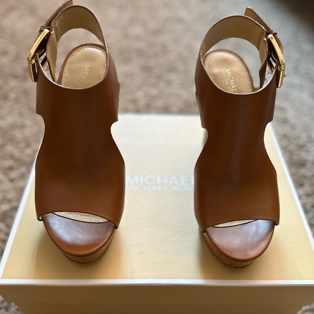Michael Kors Women’s Leather Wedge Heel Size 6.5